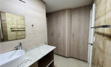 Alquiler de apartamento en Punta Pacifica, PH Miramar (AG)