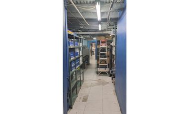 VIA FERNANDEZ DE CORDOBA LOCAL P/B, 120MTS,PLAZA COMERCIAL