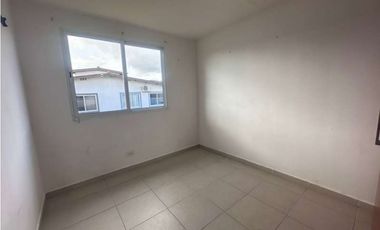 CASA EN VENTA EN ARRAIJAN PH LA CAMPIÑA  CLUB RESIDENCIAL (OF)