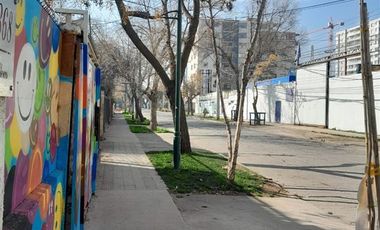 Local Comercial en Venta en Los Alerces / Castillo Urizar