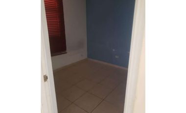 VENTA CASA RESIDENCIAL ARBOLEDAS BARRIO COLON EN LA CHORRERA (OF)