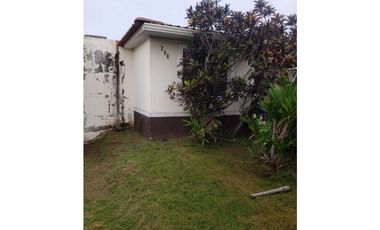 VENTA CASA RESIDENCIAL ARBOLEDAS BARRIO COLON EN LA CHORRERA (OF)