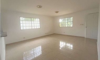 VENTA CASA EN VILLAS DEL CARRIZAL ARRAIJAN (OF)