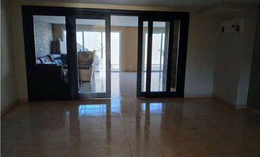 VENTA CASA PH RESIDENCIAL VILLA NAVONA EN SAN MIGUELITO (OF)