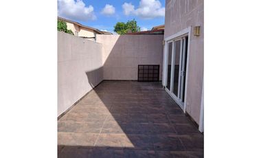 VENTA CASA PH RESIDENCIAL VILLA NAVONA EN SAN MIGUELITO (OF)