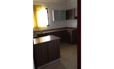 VENTA CASA PH OLYMPUS EN ERNESTO CORDOBA SAN MIGUELITO (OF)