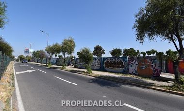 Sitio en Arriendo en C. Américo Vespucio / Almirante Latorre