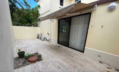 ALQUILER  CASA RIVER VALLEY HOWARD