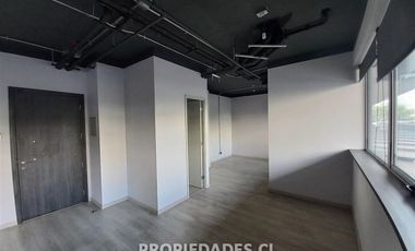 Oficina en Arriendo en Tobalaba / Cristóbal Colón