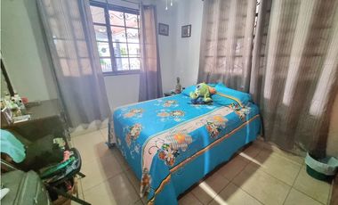 Venta de casa en campo limbergh