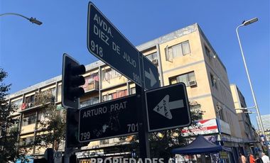 Local Comercial en Venta en Av. 10 de julio / Arturo Prat