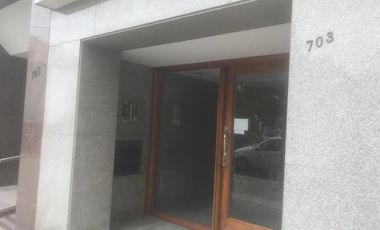 Oportunidad Semipiso 2 Ambientes frente a Plaza Alsina Avellaneda