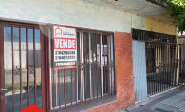 VENDE casa Barrio San Martin, Rivadavia 1.268 (centro)