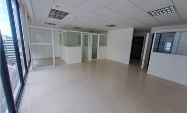 SE ALQUILA OFICINA EN PUNTA PAITILLA
