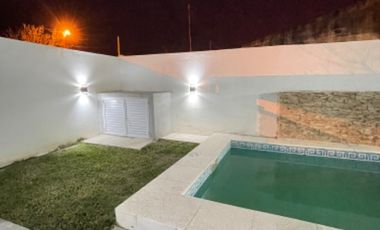 Casa en venta de 4 dormitorios c/ cochera en Otros Barrios