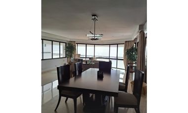 SE ALQUILA APARTAMENTO EN COCO DEL MAR