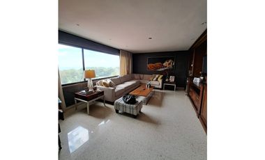 SE ALQUILA APARTAMENTO EN COCO DEL MAR