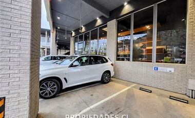 Local Comercial en Arriendo en J. Alcalde Délano / Los Trapenses / Mall Patio La Dehesa