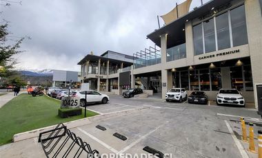 Local Comercial en Arriendo en J. Alcalde Délano / Los Trapenses / Mall Patio La Dehesa