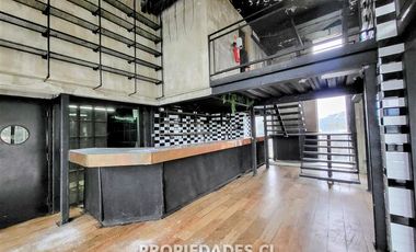 Local Comercial en Arriendo en PATIO LA DEHESA / J. A. DÉLANO / LOS TRAPENSES