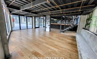 Local Comercial en Arriendo en PATIO LA DEHESA / J. A. DÉLANO / LOS TRAPENSES