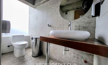 Local Comercial en Arriendo en PATIO LA DEHESA / J. A. DÉLANO / LOS TRAPENSES