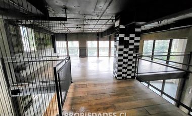 Local Comercial en Arriendo en PATIO LA DEHESA / J. A. DÉLANO / LOS TRAPENSES