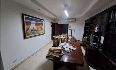 SE ALQUILA CASA COMERCIAL EN BELLA VISTA