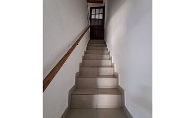 SE ALQUILA CASA COMERCIAL EN BELLA VISTA