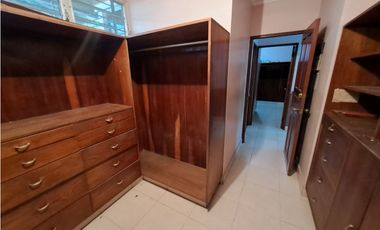 SE VENDE CASA EN BELLA VISTA