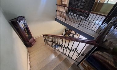 SE VENDE CASA EN BELLA VISTA