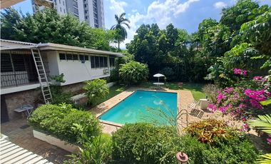 SE VENDE CASA EN BELLA VISTA