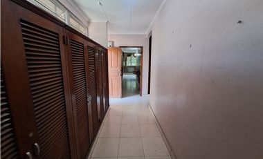 SE VENDE CASA EN BELLA VISTA