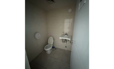 SE VENDE CASA EN BELLA VISTA