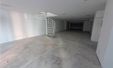 SE ALQUILA LOCAL COMERCIAL EN BELLA VISTA