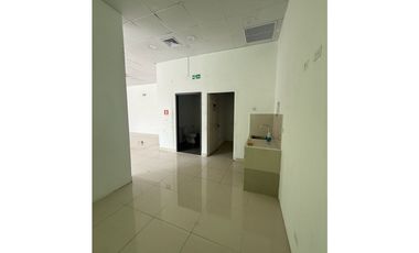 SE ALQUILA LOCAL COMERCIAL EN VIA ESPAÑA