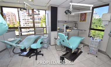 Oficina en Venta en Napoleón / El Golf