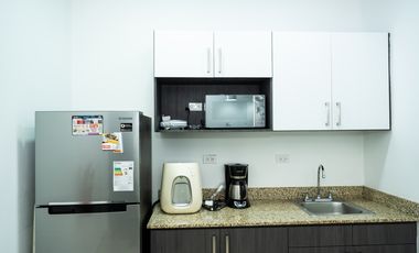 SE ALQUILA OFICINA EN AVENIDA BALBOA