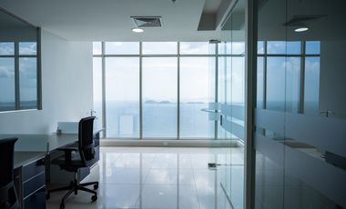 SE ALQUILA OFICINA EN AVENIDA BALBOA