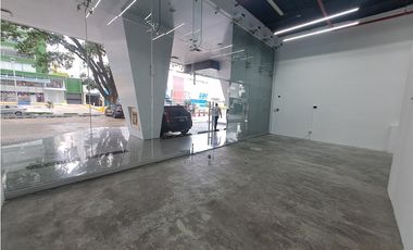 SE ALQUILAN LOCALES COMERCIALES EN VIA ESPAÑA