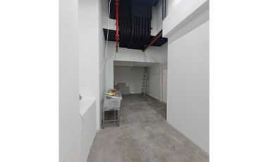 SE ALQUILAN LOCALES COMERCIALES EN VIA ESPAÑA