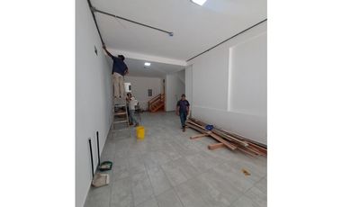 SE ALQUILA LOCAL COMERCIAL EN VIA ARGENTINA