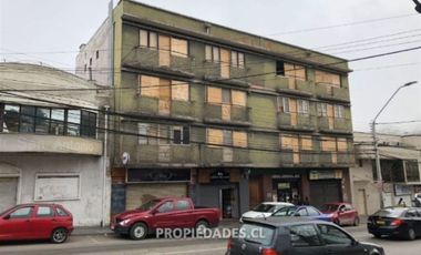 Oficina en Arriendo en Centenario / Lauro Barros