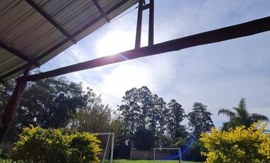 Casa en venta de 3 dormitorios c/ cochera en El Chañar