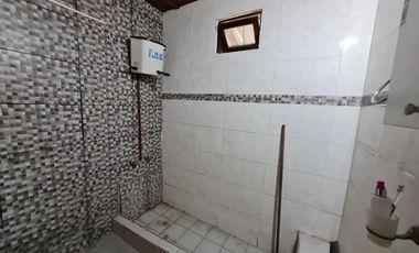 Casa en venta de 3 dormitorios c/ cochera en El Chañar