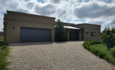 VENTA DE CASA EN Lobos