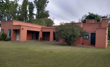 VENTA DE CASA EN Lobos