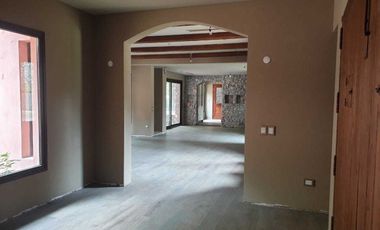 Casa En Venta Country St Thomas - Estilo Unico - Canning