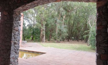 Casa En Venta Country St Thomas - Estilo Unico - Canning
