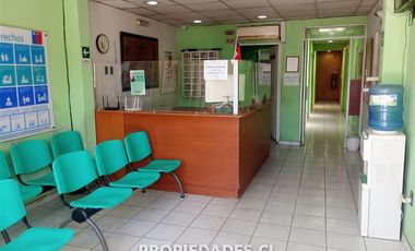 Local Comercial en Venta en Av. Central Cardenal Silva Henríquez / Lo Ovalle